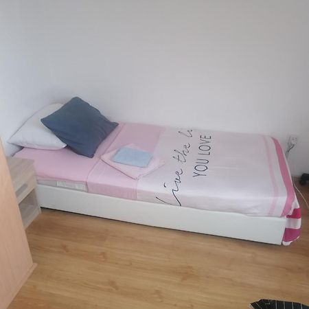 Mirela Apartman Fiume Kültér fotó